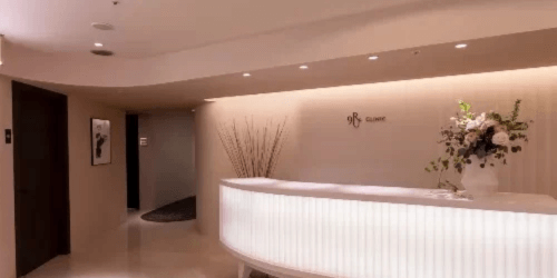 SKIN CLINIC 9ru 梅田 (旧アイエスクリニック)